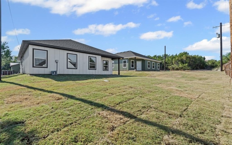 3400 Hilltop Road, Granbury, TX 76048, 3 Bedrooms Bedrooms, ,2 BathroomsBathrooms,Residential,For Sale,3400 Hilltop Road,0,21087605