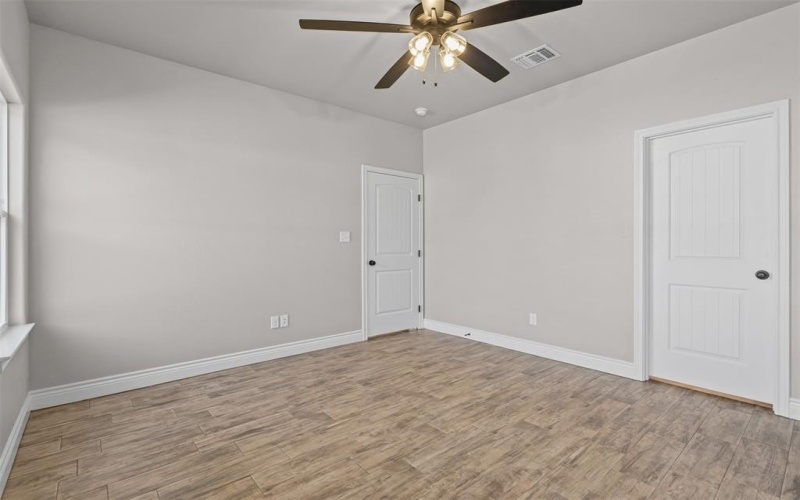 3402 Hilltop Road, Granbury, TX 76048, 3 Bedrooms Bedrooms, ,2 BathroomsBathrooms,Residential,For Sale,3402 Hilltop Road,0,21087669