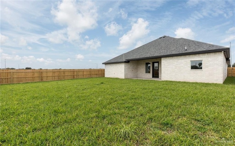 5802 N 45th Lane, McAllen, TX 78504, 3 Bedrooms Bedrooms, ,3 BathroomsBathrooms,Residential,For Sale,5802 N 45th Lane,459601