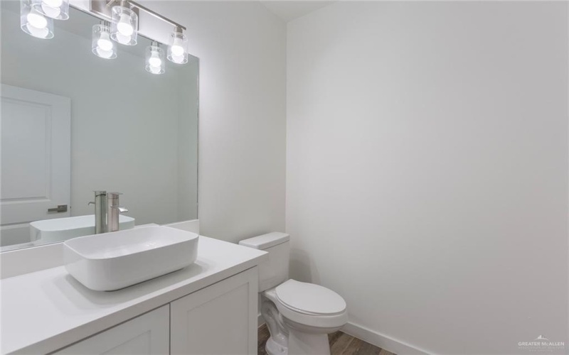 5802 N 45th Lane, McAllen, TX 78504, 3 Bedrooms Bedrooms, ,3 BathroomsBathrooms,Residential,For Sale,5802 N 45th Lane,459601