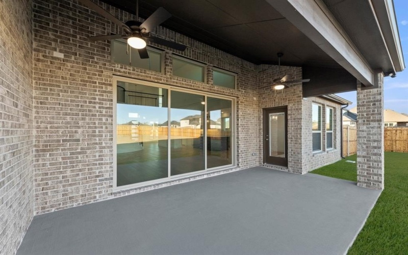 290 Cheyenne Mountain Drive, Ovilla, TX 75154, 5 Bedrooms Bedrooms, ,5 BathroomsBathrooms,Residential,For Sale,290 Cheyenne Mountain Drive,0,21087695