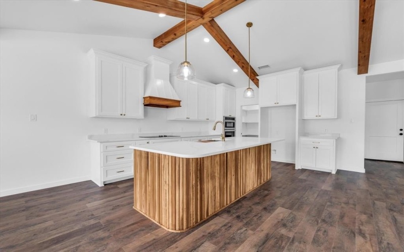 960 Gallant Fox Road, Hewitt, TX 76643, 3 Habitaciones Habitaciones , ,2 BañosBaños,Residential,En Venta,960 Gallant Fox Road,0,21087858