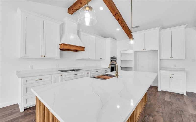 960 Gallant Fox Road, Hewitt, TX 76643, 3 Habitaciones Habitaciones , ,2 BañosBaños,Residential,En Venta,960 Gallant Fox Road,0,21087858