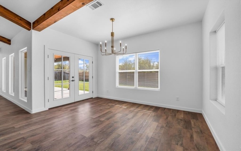 960 Gallant Fox Road, Hewitt, TX 76643, 3 Habitaciones Habitaciones , ,2 BañosBaños,Residential,En Venta,960 Gallant Fox Road,0,21087858