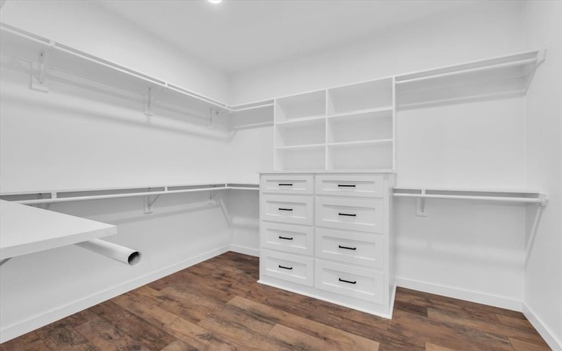 960 Gallant Fox Road, Hewitt, TX 76643, 3 Habitaciones Habitaciones , ,2 BañosBaños,Residential,En Venta,960 Gallant Fox Road,0,21087858