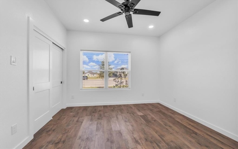 960 Gallant Fox Road, Hewitt, TX 76643, 3 Habitaciones Habitaciones , ,2 BañosBaños,Residential,En Venta,960 Gallant Fox Road,0,21087858