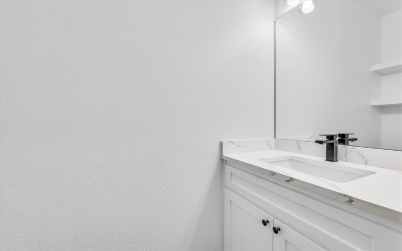 960 Gallant Fox Road, Hewitt, TX 76643, 3 Habitaciones Habitaciones , ,2 BañosBaños,Residential,En Venta,960 Gallant Fox Road,0,21087858