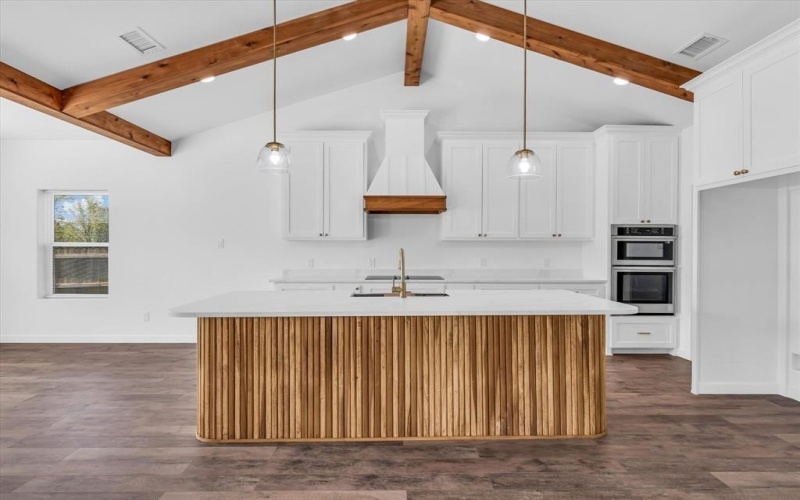 960 Gallant Fox Road, Hewitt, TX 76643, 3 Habitaciones Habitaciones , ,2 BañosBaños,Residential,En Venta,960 Gallant Fox Road,0,21087858