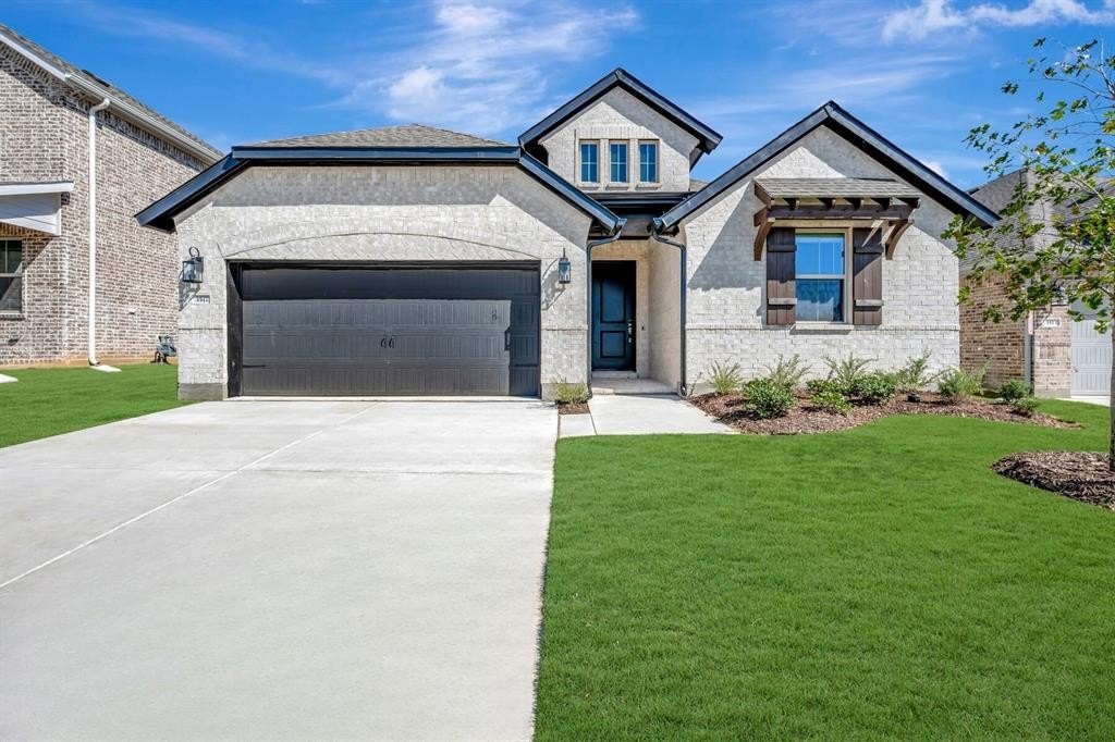 3517 Hickory Street, Sherman, TX 75092, 3 Habitaciones Habitaciones , ,2 BañosBaños,Residential,En Venta,3517 Hickory Street,0,21088024