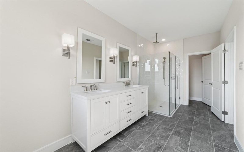 3517 Hickory Street, Sherman, TX 75092, 3 Bedrooms Bedrooms, ,2 BathroomsBathrooms,Residential,For Sale,3517 Hickory Street,0,21088024