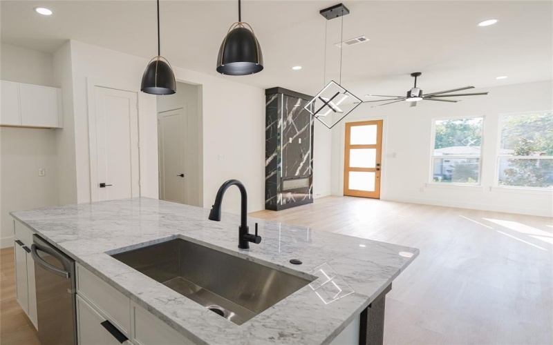 4623 Luzon Street, Dallas, TX 75216, 3 Bedrooms Bedrooms, ,2 BathroomsBathrooms,Residential,For Sale,4623 Luzon Street,0,21088061