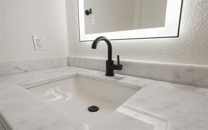 4623 Luzon Street, Dallas, TX 75216, 3 Bedrooms Bedrooms, ,2 BathroomsBathrooms,Residential,For Sale,4623 Luzon Street,0,21088061