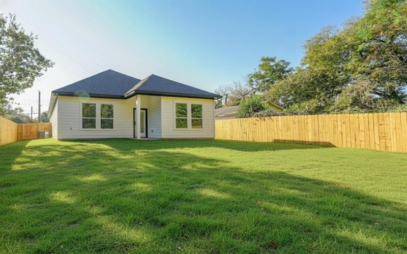 4623 Luzon Street, Dallas, TX 75216, 3 Bedrooms Bedrooms, ,2 BathroomsBathrooms,Residential,For Sale,4623 Luzon Street,0,21088061