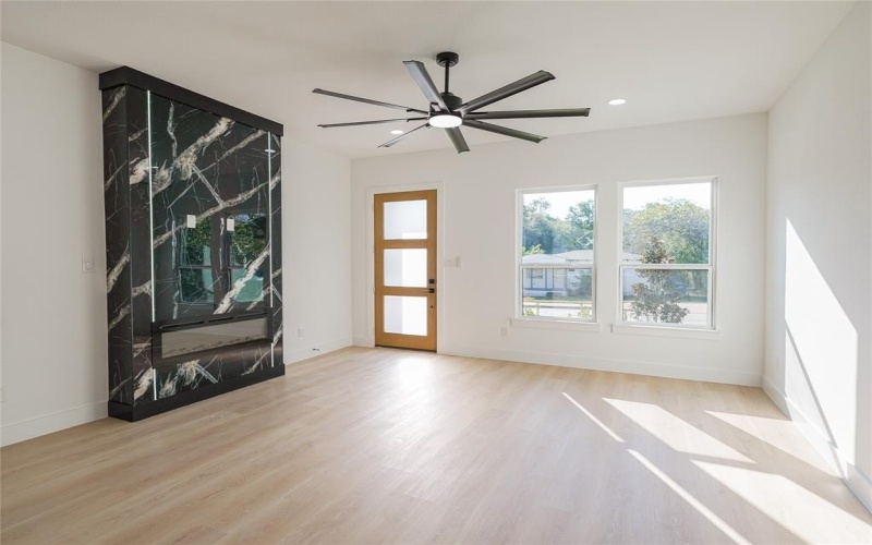 4623 Luzon Street, Dallas, TX 75216, 3 Bedrooms Bedrooms, ,2 BathroomsBathrooms,Residential,For Sale,4623 Luzon Street,0,21088061