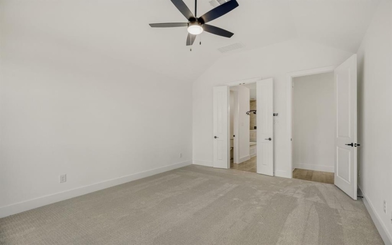 169 Enclave Drive, Lakewood Village, TX 75068, 4 Habitaciones Habitaciones , ,3 BañosBaños,Residential,En Venta,169 Enclave Drive,0,21088065