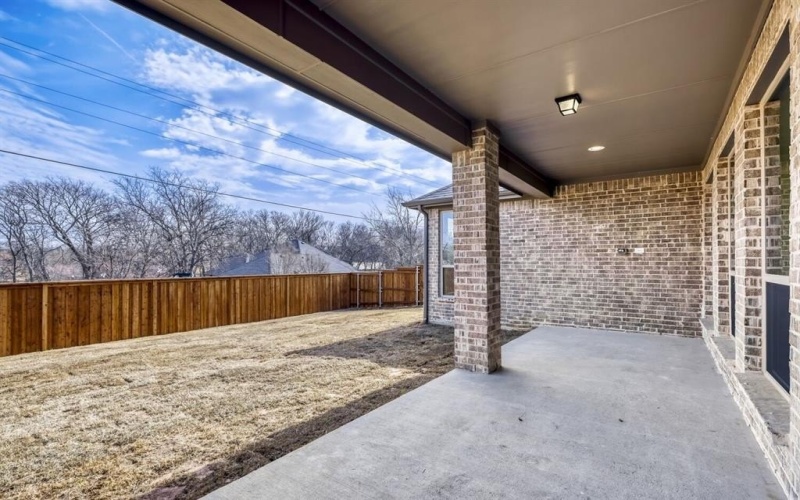 169 Enclave Drive, Lakewood Village, TX 75068, 4 Habitaciones Habitaciones , ,3 BañosBaños,Residential,En Venta,169 Enclave Drive,0,21088065