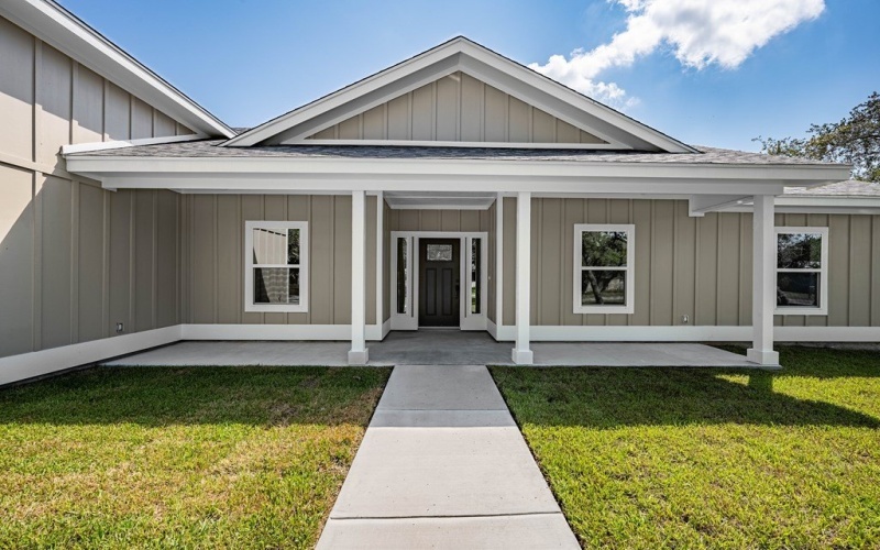 23 Charlotte Ave, ROCKPORT, TX 78382, 3 Bedrooms Bedrooms, ,2 BathroomsBathrooms,Residential,For Sale,23 Charlotte Ave,0,148535