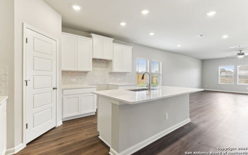 4516 Appaloosa Crest, San Antonio, TX 78245, 4 Bedrooms Bedrooms, ,2 BathroomsBathrooms,Residential,For Sale,4516 Appaloosa Crest,0,1915714