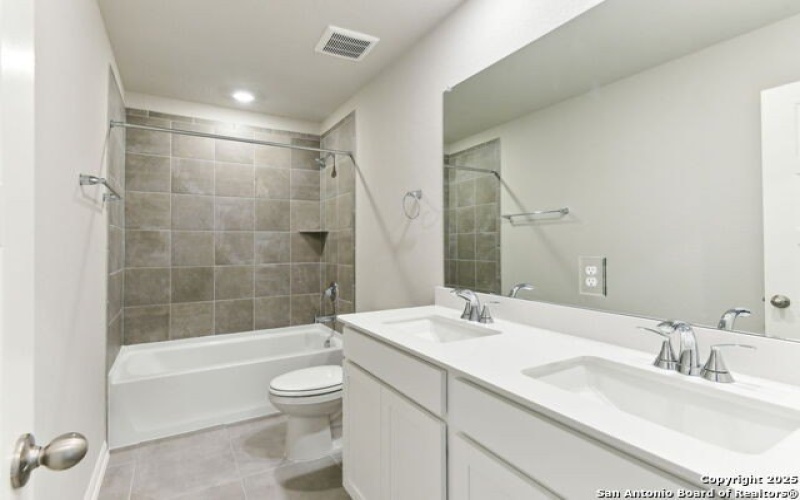 4516 Appaloosa Crest, San Antonio, TX 78245, 4 Bedrooms Bedrooms, ,2 BathroomsBathrooms,Residential,For Sale,4516 Appaloosa Crest,0,1915714