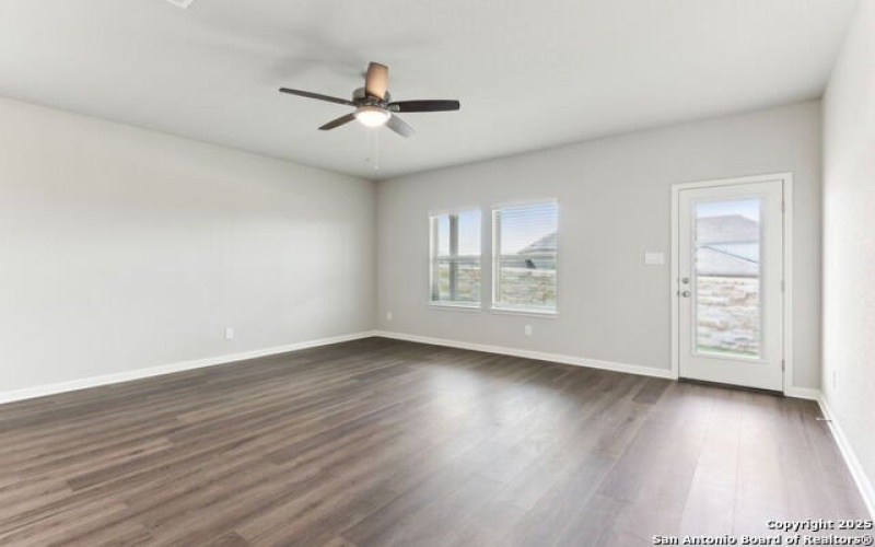 4516 Appaloosa Crest, San Antonio, TX 78245, 4 Bedrooms Bedrooms, ,2 BathroomsBathrooms,Residential,For Sale,4516 Appaloosa Crest,0,1915714