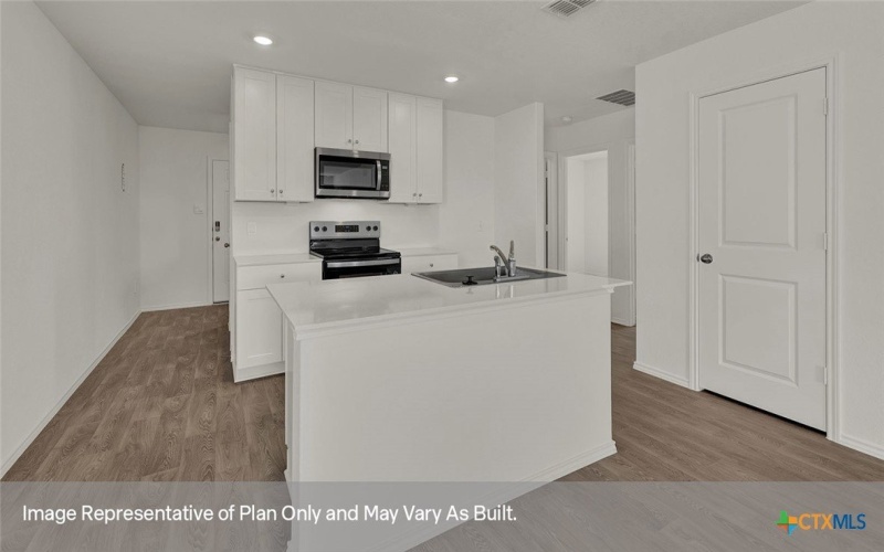 734 JENNIFER Way, New Braunfels, TX 78130, 3 Habitaciones Habitaciones , ,2 BañosBaños,Residential,En Venta,734 JENNIFER Way,0,595443