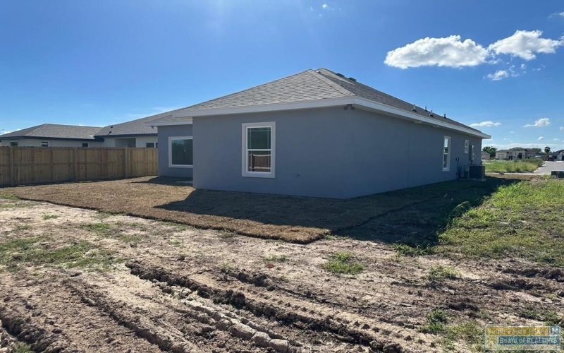 37844 Vineyard, Brownsville, TX 78521, 3 Bedrooms Bedrooms, ,2 BathroomsBathrooms,Residential,For Sale,37844 Vineyard,0,104420