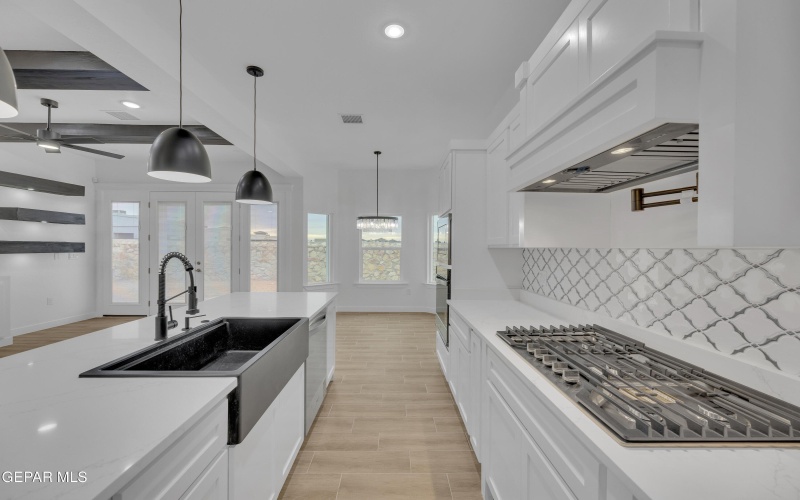 2813 Tierra Garden Drive, El Paso, TX 79938, 3 Habitaciones Habitaciones , ,2 BañosBaños,Residential,En Venta,2813 Tierra Garden Drive,0,932122