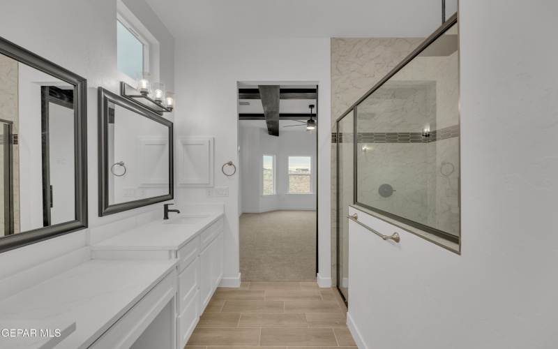 2813 Tierra Garden Drive, El Paso, TX 79938, 3 Habitaciones Habitaciones , ,2 BañosBaños,Residential,En Venta,2813 Tierra Garden Drive,0,932122