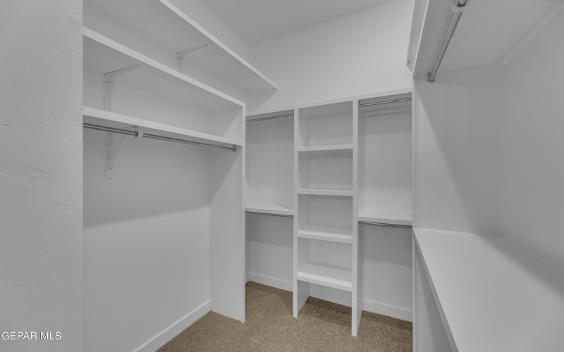 2813 Tierra Garden Drive, El Paso, TX 79938, 3 Habitaciones Habitaciones , ,2 BañosBaños,Residential,En Venta,2813 Tierra Garden Drive,0,932122