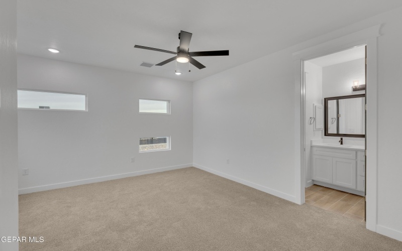 2813 Tierra Garden Drive, El Paso, TX 79938, 3 Habitaciones Habitaciones , ,2 BañosBaños,Residential,En Venta,2813 Tierra Garden Drive,0,932122