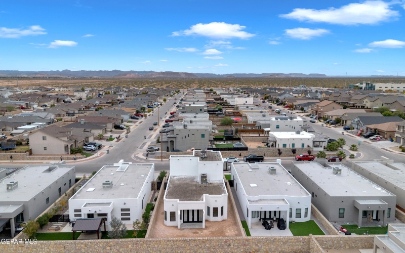 2813 Tierra Garden Drive, El Paso, TX 79938, 3 Habitaciones Habitaciones , ,2 BañosBaños,Residential,En Venta,2813 Tierra Garden Drive,0,932122