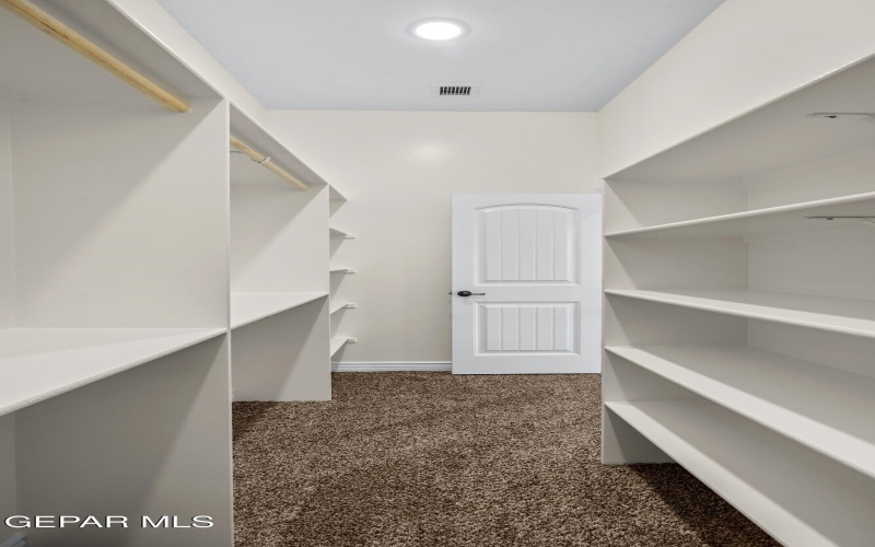 1841 War Path Drive, El Paso, TX 79911, 5 Habitaciones Habitaciones , ,3 BañosBaños,Residential,En Venta,1841 War Path Drive,0,932133