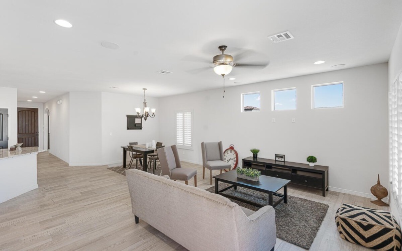 10713 Daryl Johnston Street, El Paso, TX 79924, 3 Habitaciones Habitaciones , ,2 BañosBaños,Residential,En Venta,10713 Daryl Johnston Street,0,932136