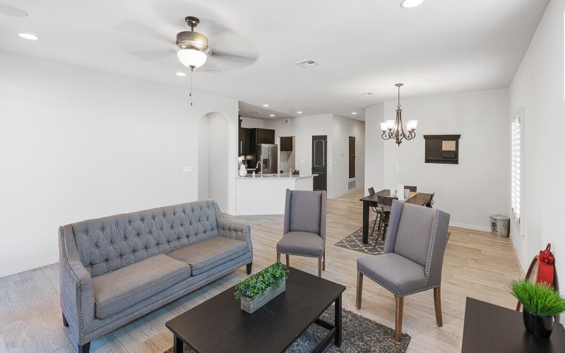 10713 Daryl Johnston Street, El Paso, TX 79924, 3 Habitaciones Habitaciones , ,2 BañosBaños,Residential,En Venta,10713 Daryl Johnston Street,0,932136