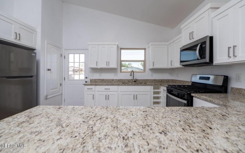 624 Hesse Drive, Socorro, TX 79927, ,Residential Multi Family,For Sale,624 Hesse Drive,0,932142
