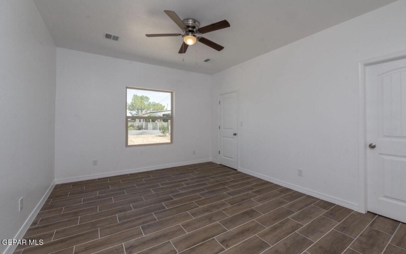 624 Hesse Drive, Socorro, TX 79927, ,Residential Multi Family,For Sale,624 Hesse Drive,0,932142