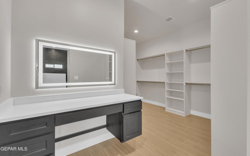 15020 Hinojos Ave, El Paso, TX 79938, 4 Bedrooms Bedrooms, ,5 BathroomsBathrooms,Residential,For Sale,15020 Hinojos Ave,0,932149