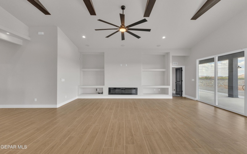 15020 Hinojos Ave, El Paso, TX 79938, 4 Bedrooms Bedrooms, ,5 BathroomsBathrooms,Residential,For Sale,15020 Hinojos Ave,0,932149