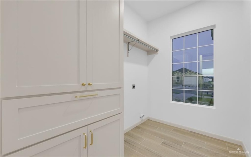 5813 N Playa Del Sol Street, Edinburg, TX 78542, 3 Habitaciones Habitaciones , ,2 BañosBaños,Residential,En Venta,5813 N Playa Del Sol Street,0,483468