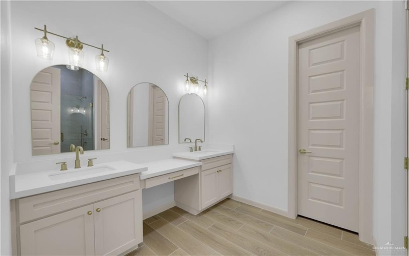 5813 N Playa Del Sol Street, Edinburg, TX 78542, 3 Habitaciones Habitaciones , ,2 BañosBaños,Residential,En Venta,5813 N Playa Del Sol Street,0,483468
