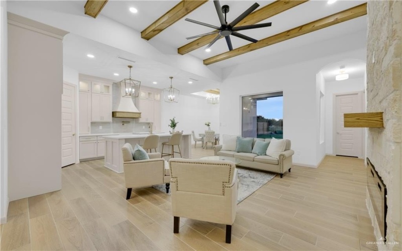 5813 N Playa Del Sol Street, Edinburg, TX 78542, 3 Habitaciones Habitaciones , ,2 BañosBaños,Residential,En Venta,5813 N Playa Del Sol Street,0,483468