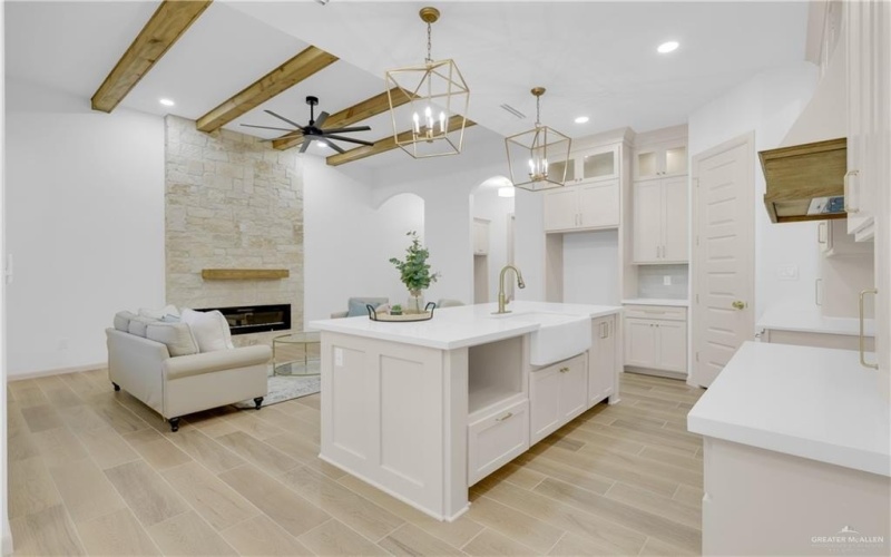 5813 N Playa Del Sol Street, Edinburg, TX 78542, 3 Habitaciones Habitaciones , ,2 BañosBaños,Residential,En Venta,5813 N Playa Del Sol Street,0,483468