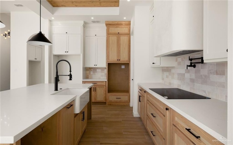 1012 N Trinity Street, Edinburg, TX 78541, 3 Habitaciones Habitaciones , ,2 BañosBaños,Residential,En Venta,1012 N Trinity Street,0,483493