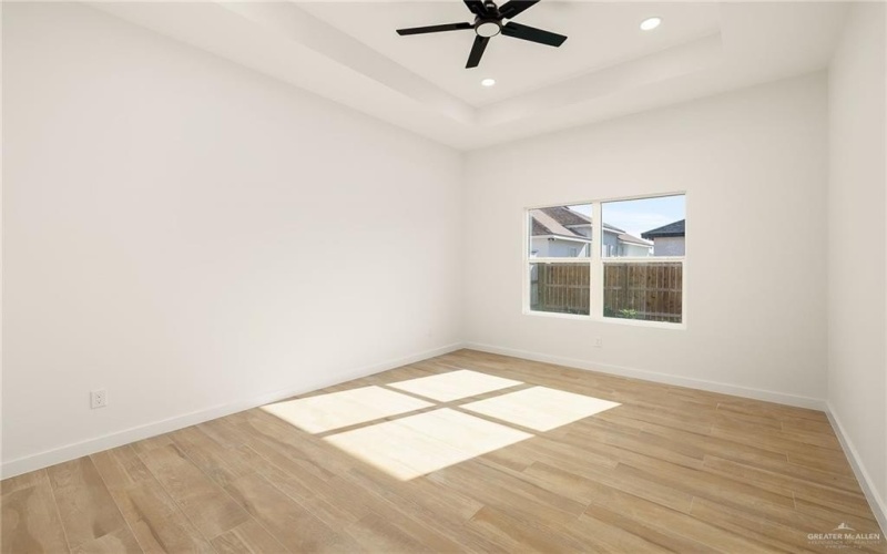 1012 N Trinity Street, Edinburg, TX 78541, 3 Habitaciones Habitaciones , ,2 BañosBaños,Residential,En Venta,1012 N Trinity Street,0,483493