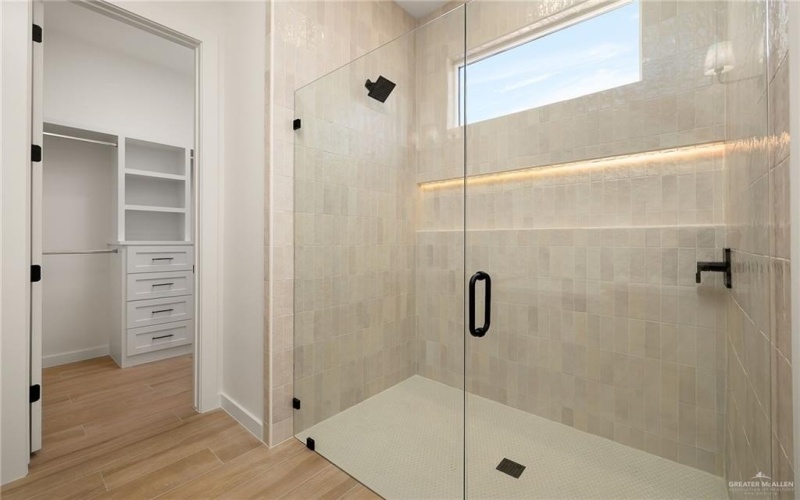 1012 N Trinity Street, Edinburg, TX 78541, 3 Habitaciones Habitaciones , ,2 BañosBaños,Residential,En Venta,1012 N Trinity Street,0,483493