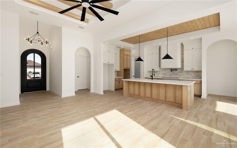 1012 N Trinity Street, Edinburg, TX 78541, 3 Habitaciones Habitaciones , ,2 BañosBaños,Residential,En Venta,1012 N Trinity Street,0,483493