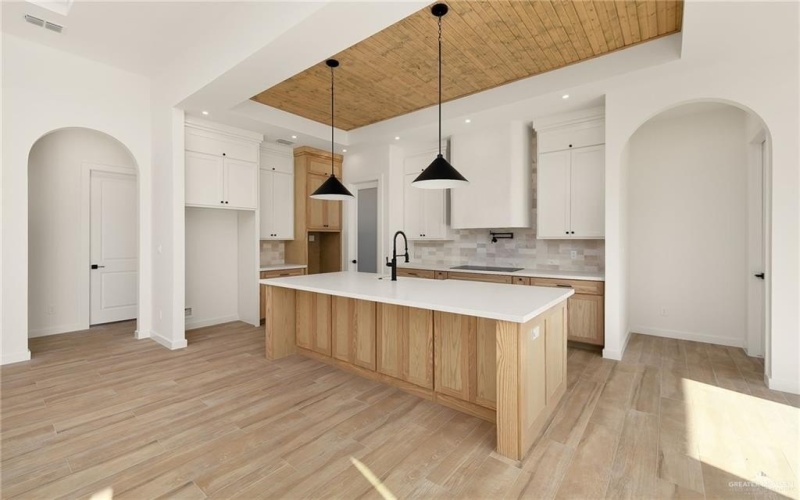 1012 N Trinity Street, Edinburg, TX 78541, 3 Habitaciones Habitaciones , ,2 BañosBaños,Residential,En Venta,1012 N Trinity Street,0,483493