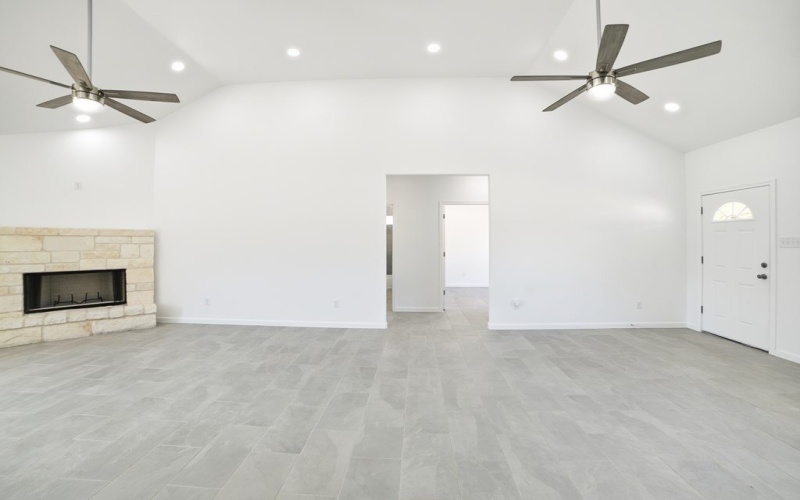 221 Deer Oaks Dr, Lakehills, TX 78063, 3 Bedrooms Bedrooms, ,2 BathroomsBathrooms,Residential,For Sale,221 Deer Oaks Dr,0,120612