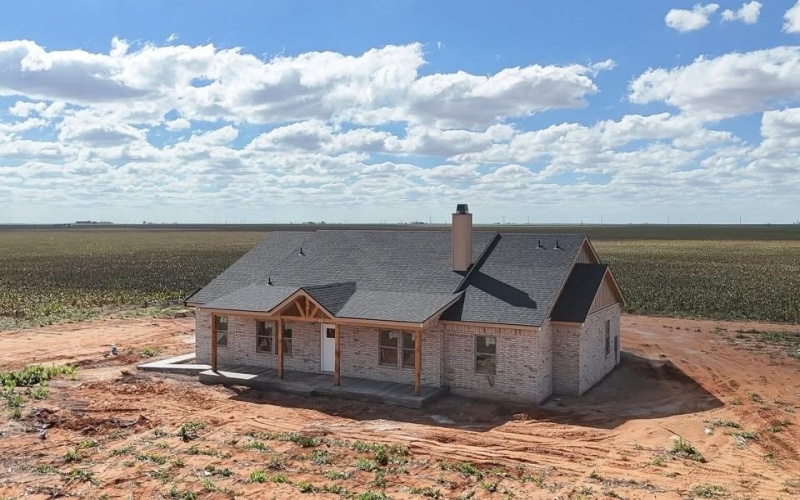 4068 Hawk Road, Ropesville, TX 79358, 4 Bedrooms Bedrooms, ,2 BathroomsBathrooms,Residential,For Sale,4068 Hawk Road,0,202561891