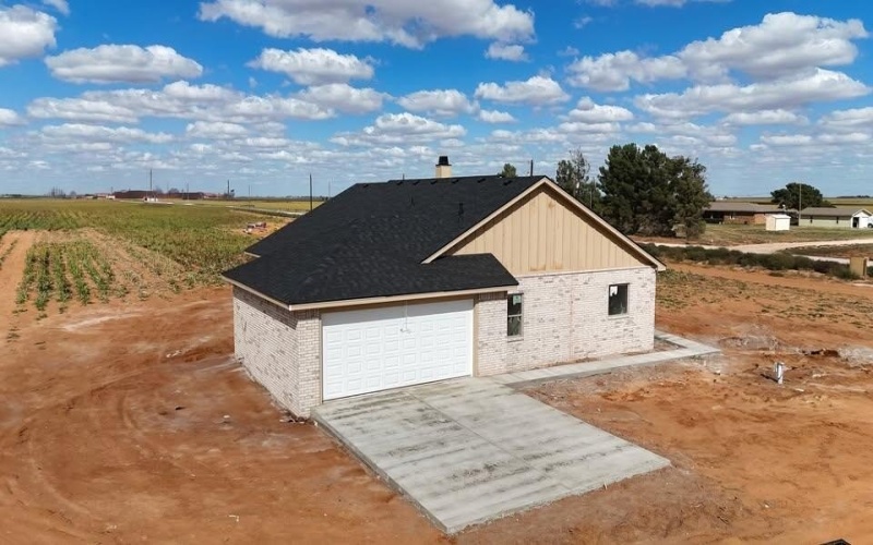 4068 Hawk Road, Ropesville, TX 79358, 4 Bedrooms Bedrooms, ,2 BathroomsBathrooms,Residential,For Sale,4068 Hawk Road,0,202561891